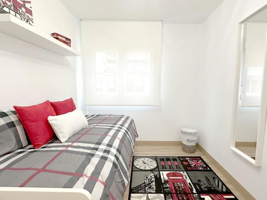 Apartamento Reformado En Сантонья Екстер'єр фото